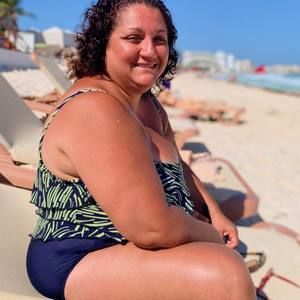 Meet your Posher, Camille